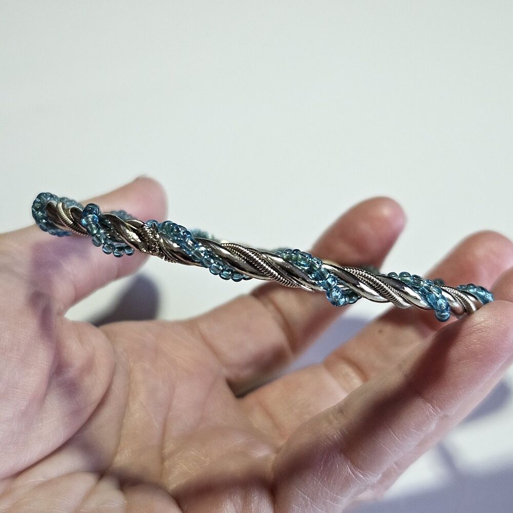 Blue Seed Bead Twisted Bracelet Silver Tone Torsade Simple Metal Bangle 8.5"